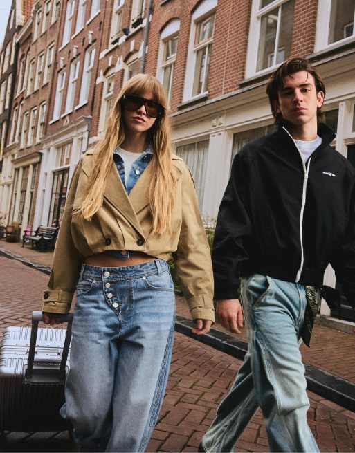 Bershka – Mellanblå jeans med vida barrelben, låg midja och knappar framtill, 2 av 3