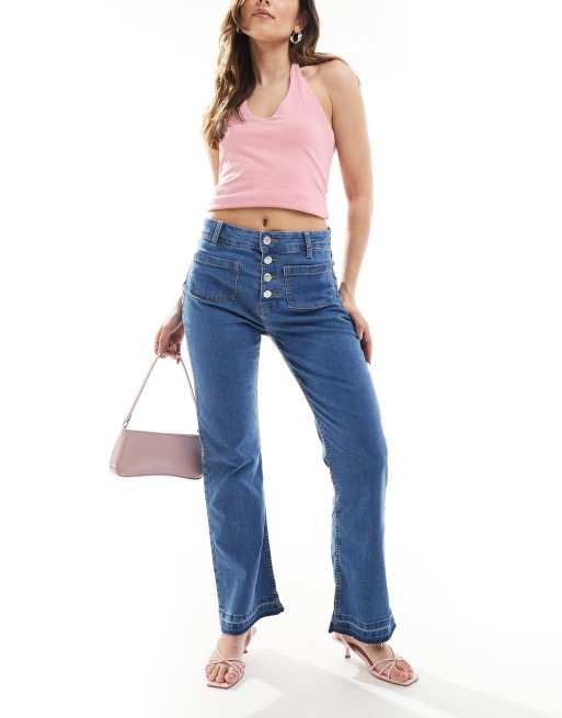 Bershka - Mellemvasket blå ankellange jeans med knapper og lige ben