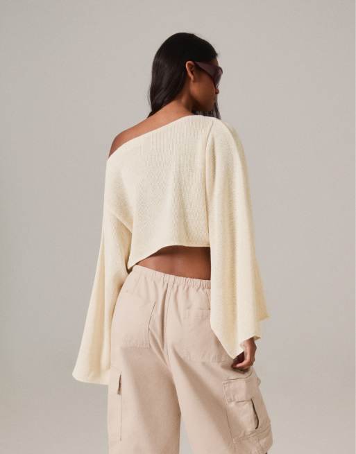Bershka Metallic thread asymmetric cape in sand, 3 of 5