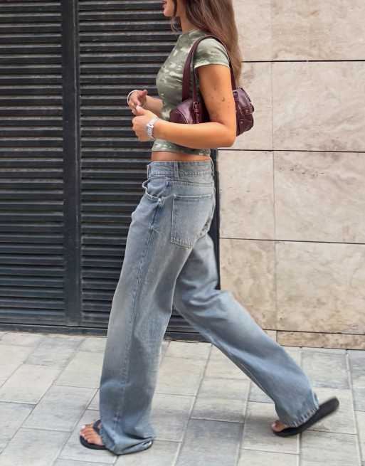 Bershka Mid-waist straight jeans in blue, 3 of 5
