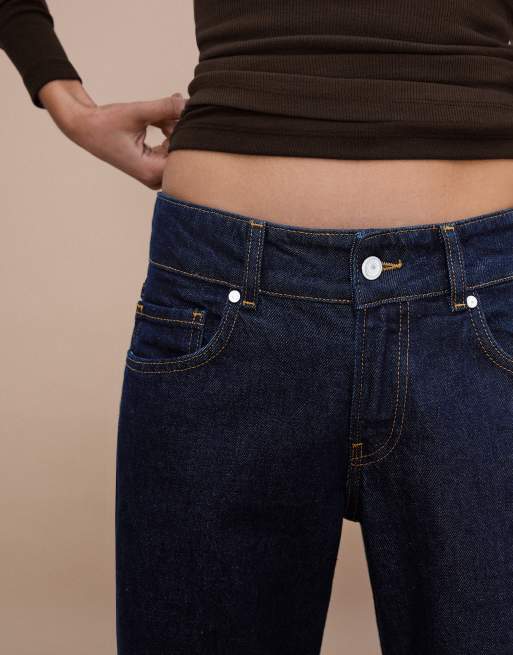 Bershka Mid-waist straight jeans in blue, 4 of 5