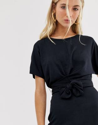 black waist tie dress