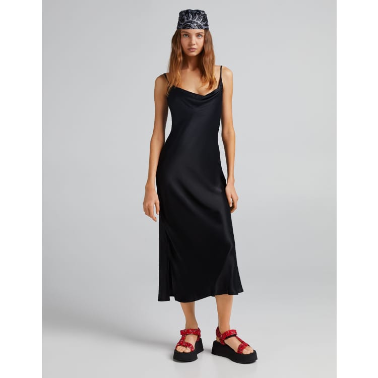 Robe satin bershka store