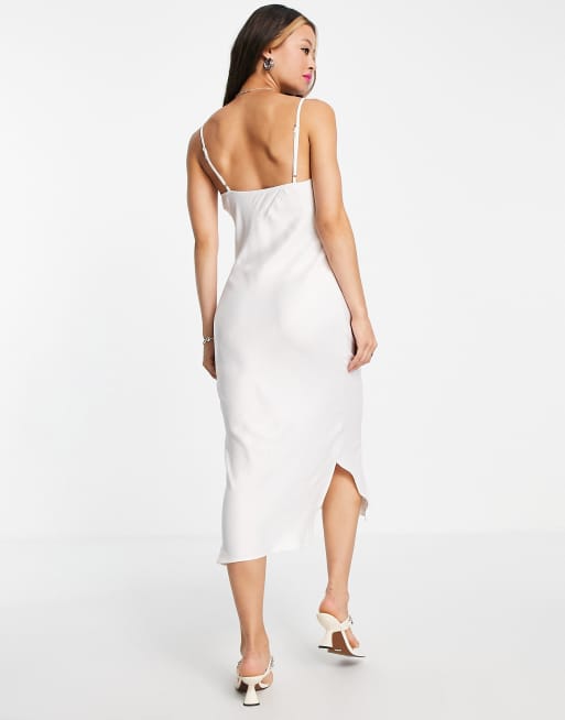 Robe satinee blanche hot sale