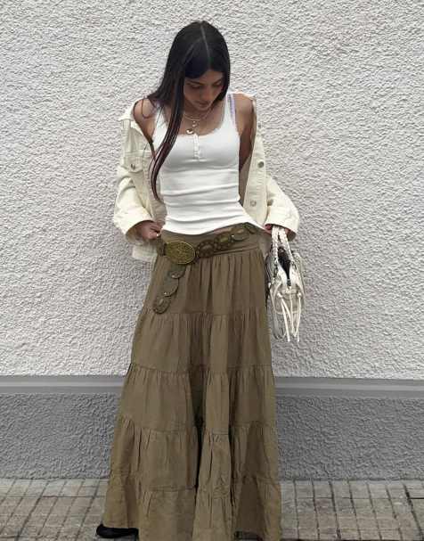 Bershka - Midirok met omgeslagen taille in kaki - view 1