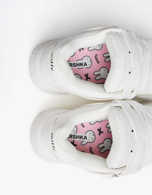 Bershka - Miffy - Skater sneakers met in wit, 3 van 4