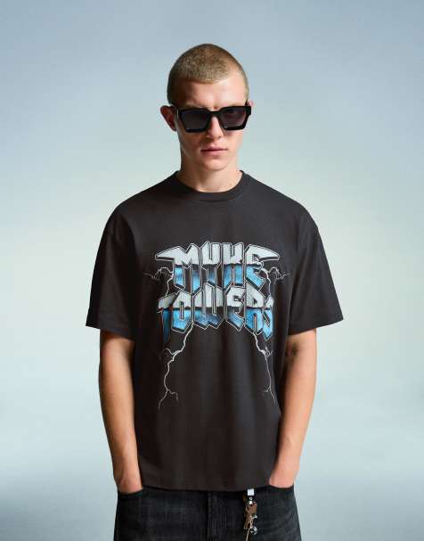 Bershka Mike towers short sleeve t-shirt in grey - view 1