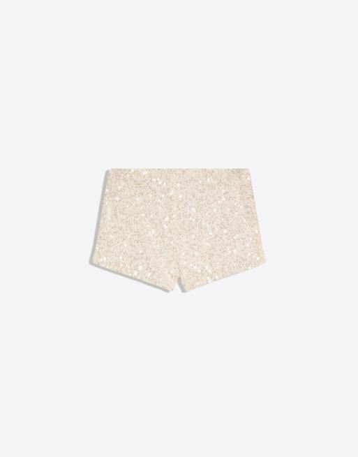 Bershka – Mini-Shorts in Ecru mit Paillettenbesatz, 4 von 4
