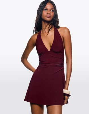 Bershka - Minikleid in Burgunderrot mit Neckholder