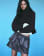 Thumbnail 1 van 5