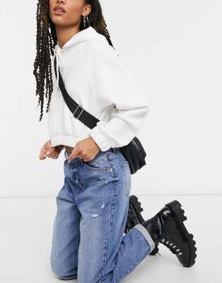 bershka mom jeans light blue