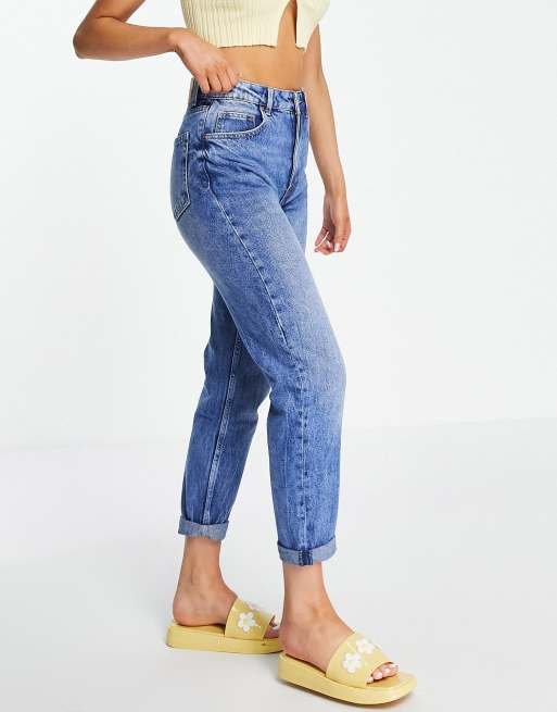 Jean mom bershka hot sale
