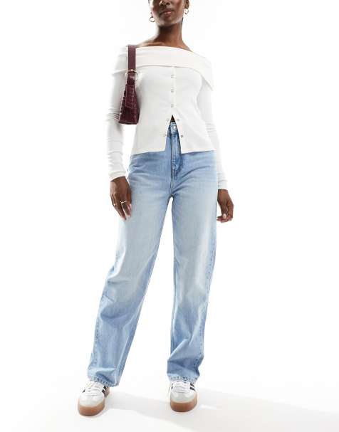 Bershka – Mom Jeans in bequemer Passform in verwaschenem Hellblau - view 1