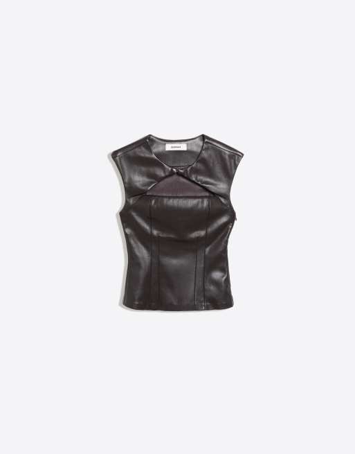 Bershka mouwloze top met leerlook en uitsnijding in grijs, 5 van 5