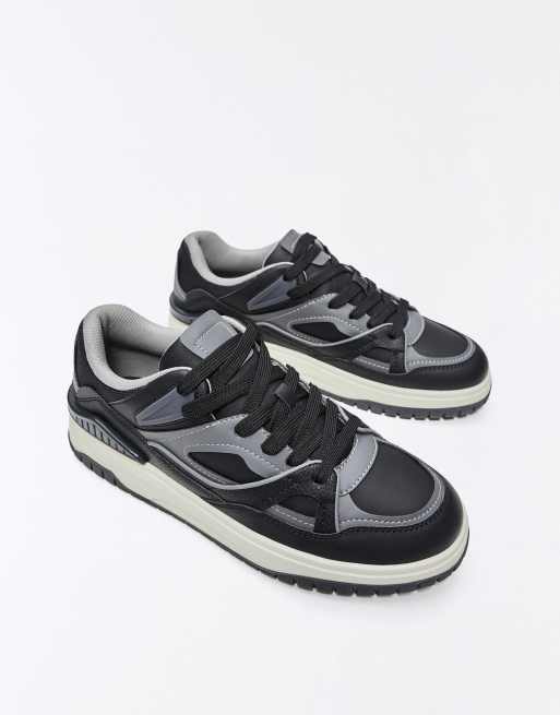 Bershka Multi-piece chunky trainers in black, 3 of 6