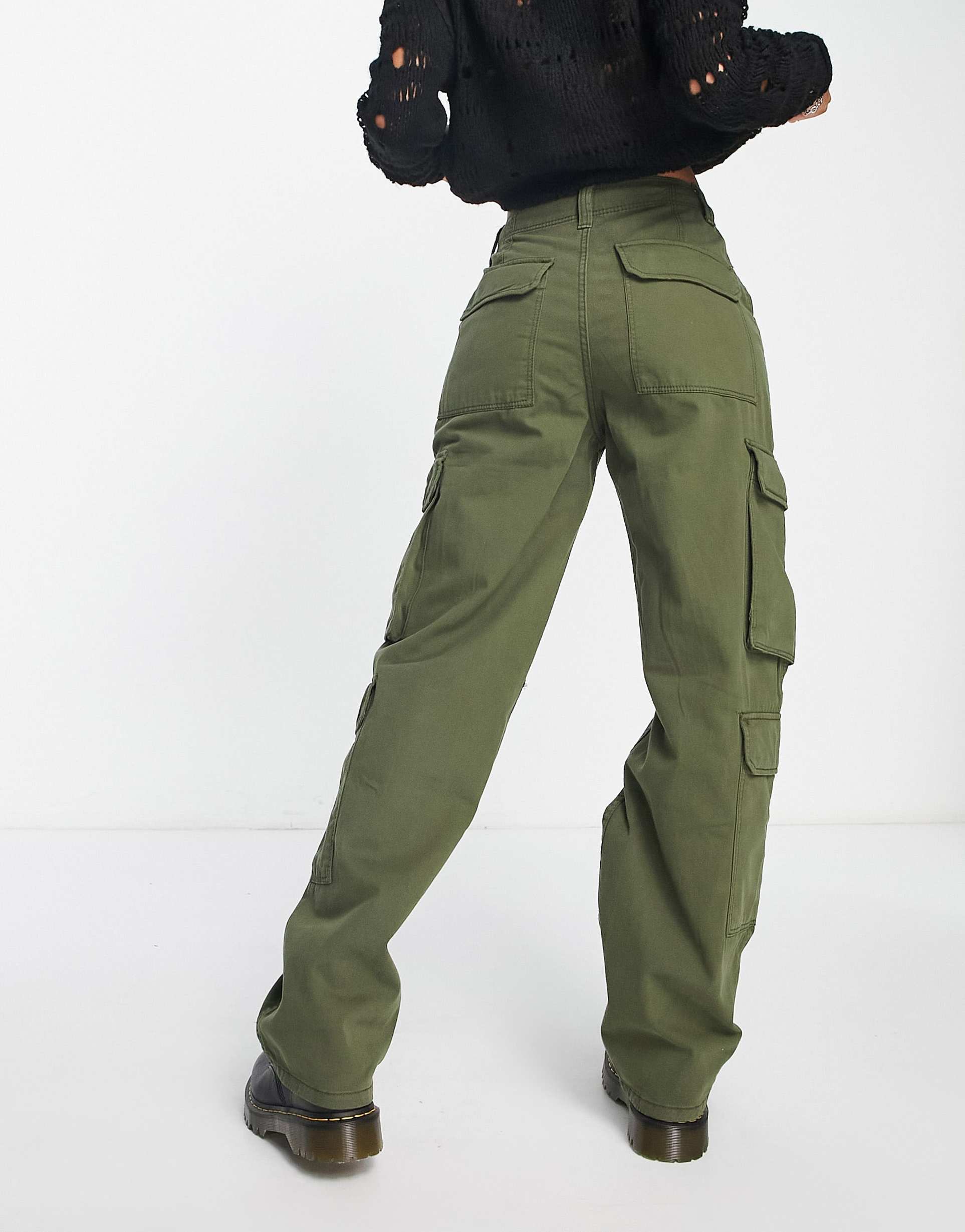 Bershka multipocket cargo trousers in light khaki view 3