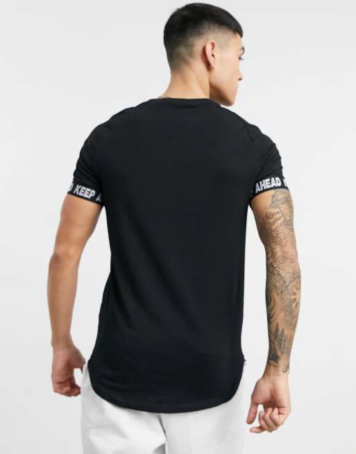 Bershka on sale muscle fit