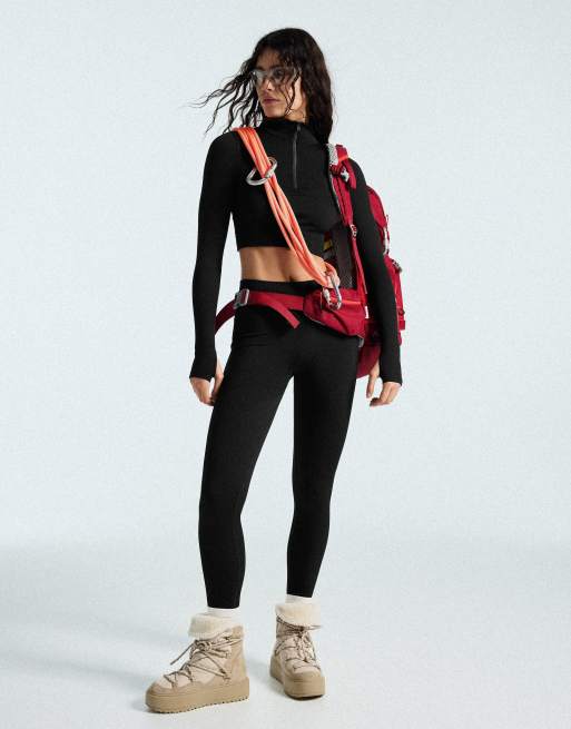 Bershka naadloze legging met structuur in zwart, 2 van 6
