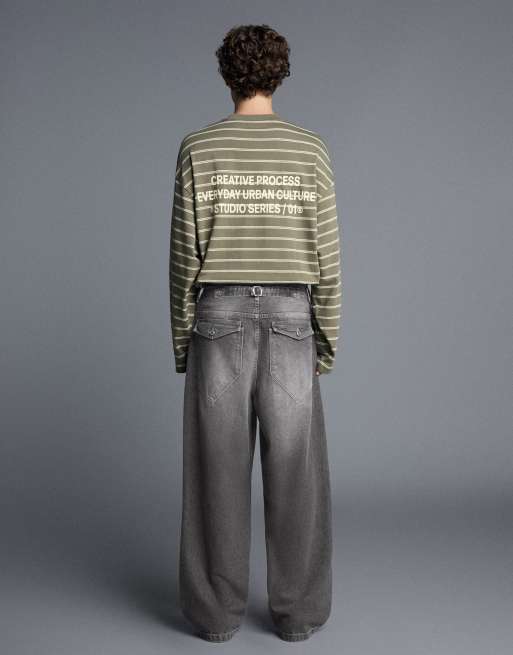Bershka Neobarrel jeans met gesp op de achterkant in grijs, 3 van 5