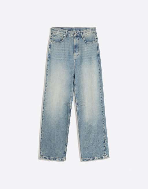Bershka Neobarrel jeans with back buckle in light bue, 6 of 6