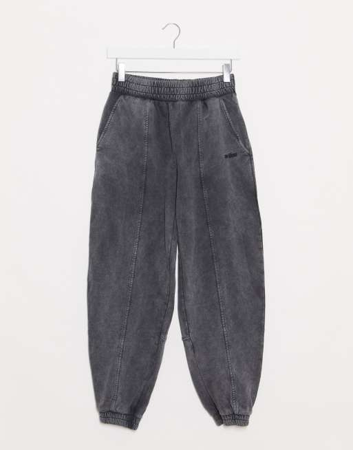 bershka no item slogan oversized jogger in beige