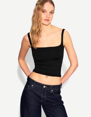 Bershka - Oberteil in Schwarz mit Riemchenträgern