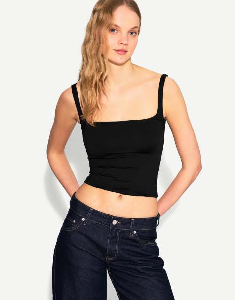 Bershka – Oberteil in Schwarz mit Riemchenträgern - view 1
