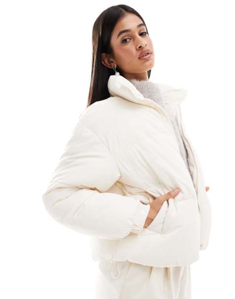 Bershka – Ocieplana kurtka w kolorze ecru - view 1