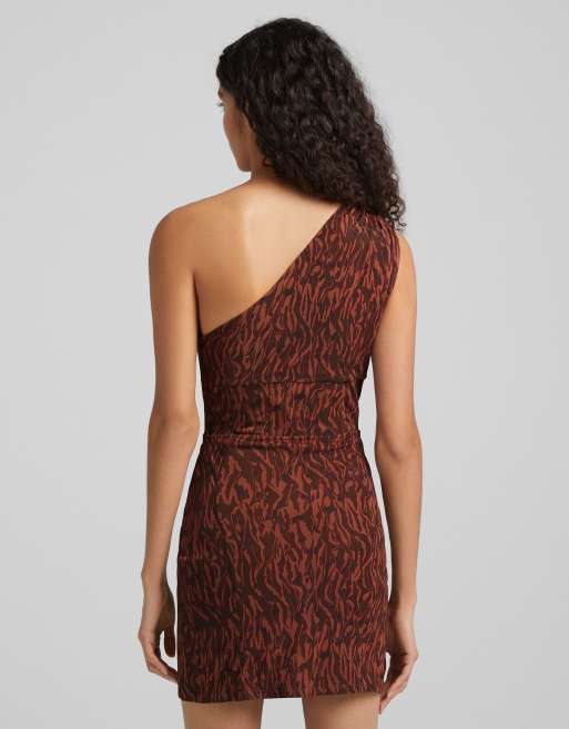 Bershka one shoulder cut out detail mini dress in brown, 2 of 4