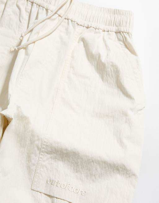 Bershka Out of core Cargo-Hose in Weiß, 3 von 5