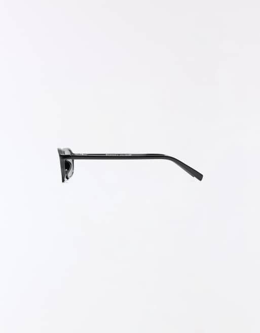 Bershka Oval sunglasses in black, 3 of 5