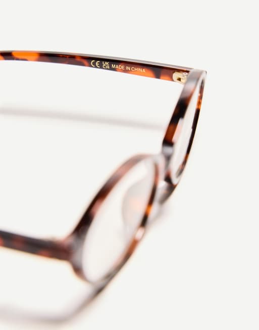 Bershka – Ovale Sonnenbrille aus Kunstharz in Braun, 2 von 3