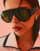 Thumbnail 1 van 4