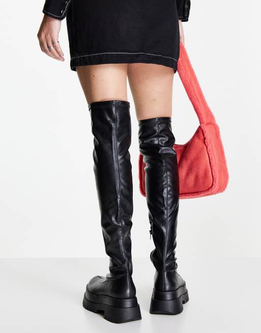 Bershka over 2025 the knee boots