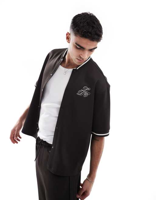 Bershka - Overhemd met kraagje met een gekleurd randje in bruin, deel van co-ord set