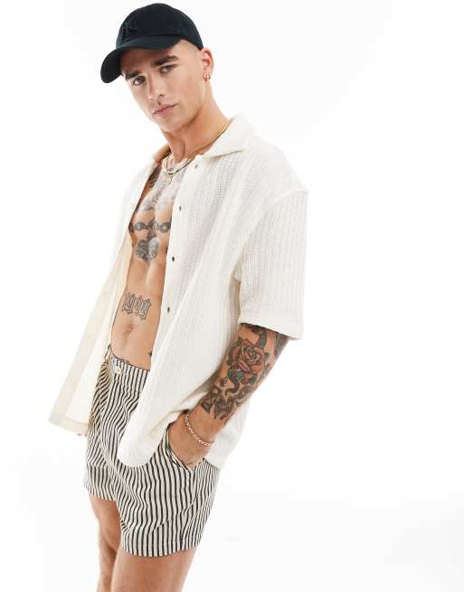 Bershka - Overhemd met textuur en knoopsluiting in ecru