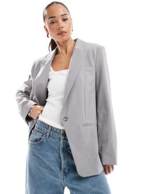 Bershka - Oversize-Blazer in Hellgrau mit maskulinem Design-Neutral