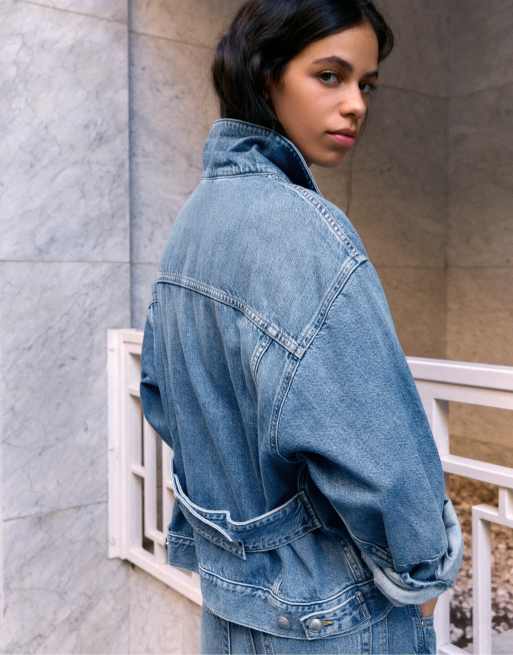 Bershka Oversize denim jacket in mid blue, 3 of 5