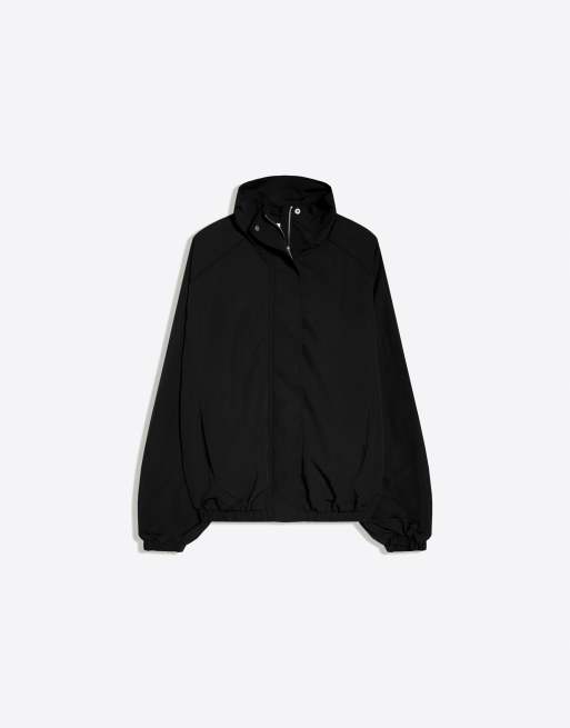 Bershka Oversize nylon batwing sleeve jacket in black, 5 of 5