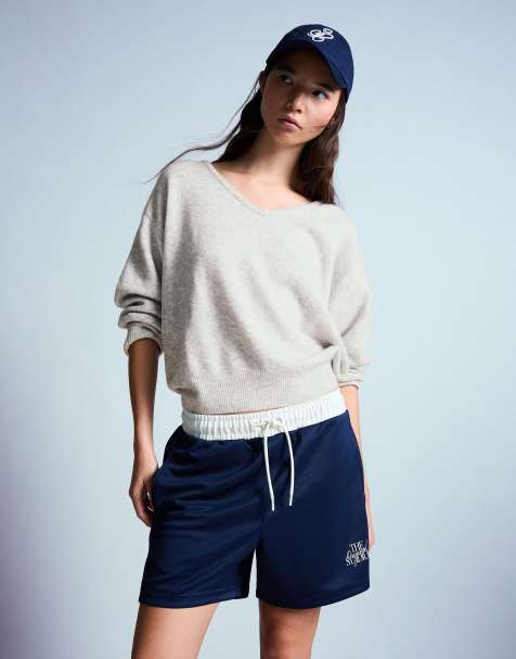 Bershka Oversize-Pullover mit V-Ausschnitt in Grau - view 1