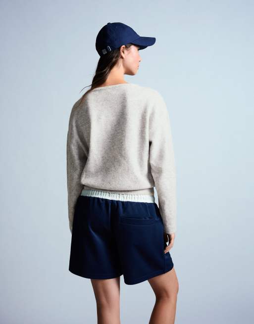 Bershka Oversize-Pullover mit V-Ausschnitt in Grau, 3 von 5