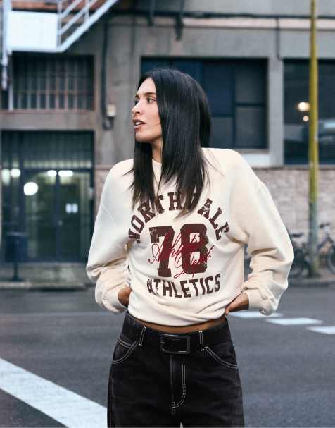Bershka Oversize round neck print sweatshirt in beige - view 1