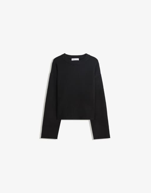 Bershka Oversize sweater with ribbed hem in black