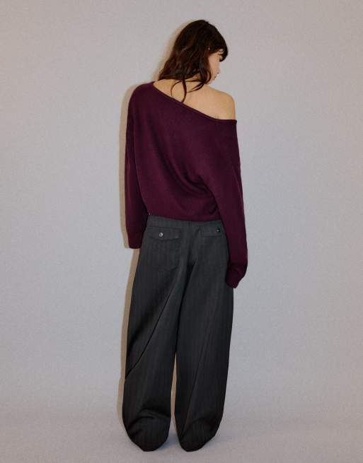 Bershka Oversize v-neck jumper in burgundy, 3 of 5