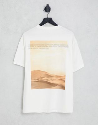 Bershka oversized back print t-shirt in white | ASOS