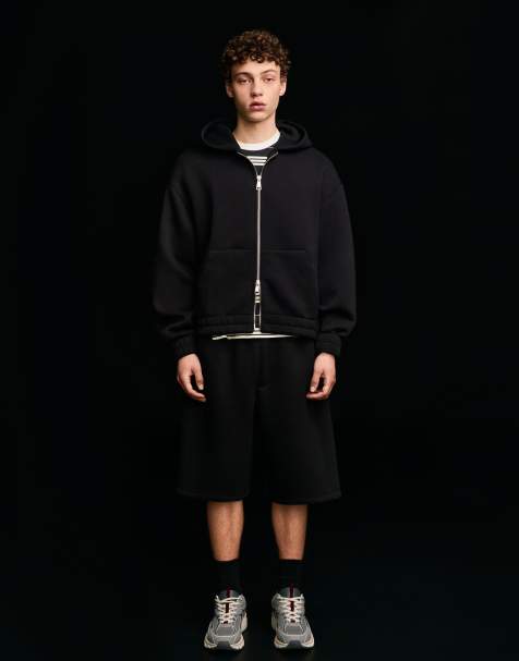 Bershka - Oversized bermudashort met neopreeneffect in zwart - view 1