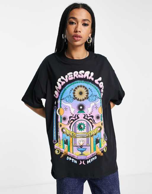 Oversized Graphic Tee