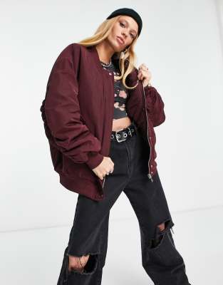 Bershka - Oversized-Jacke in Burgunder-Rot