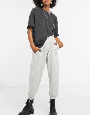 narrow bottom pants