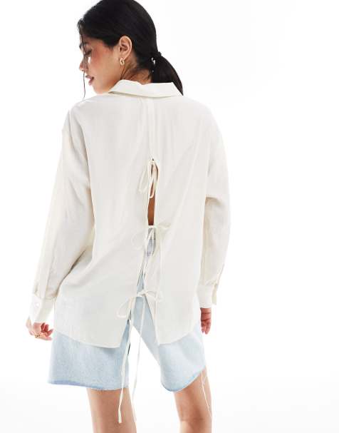 Bershka - Oversized overhemd van kreukelstof met gestrikte achterkant in ecru - view 1